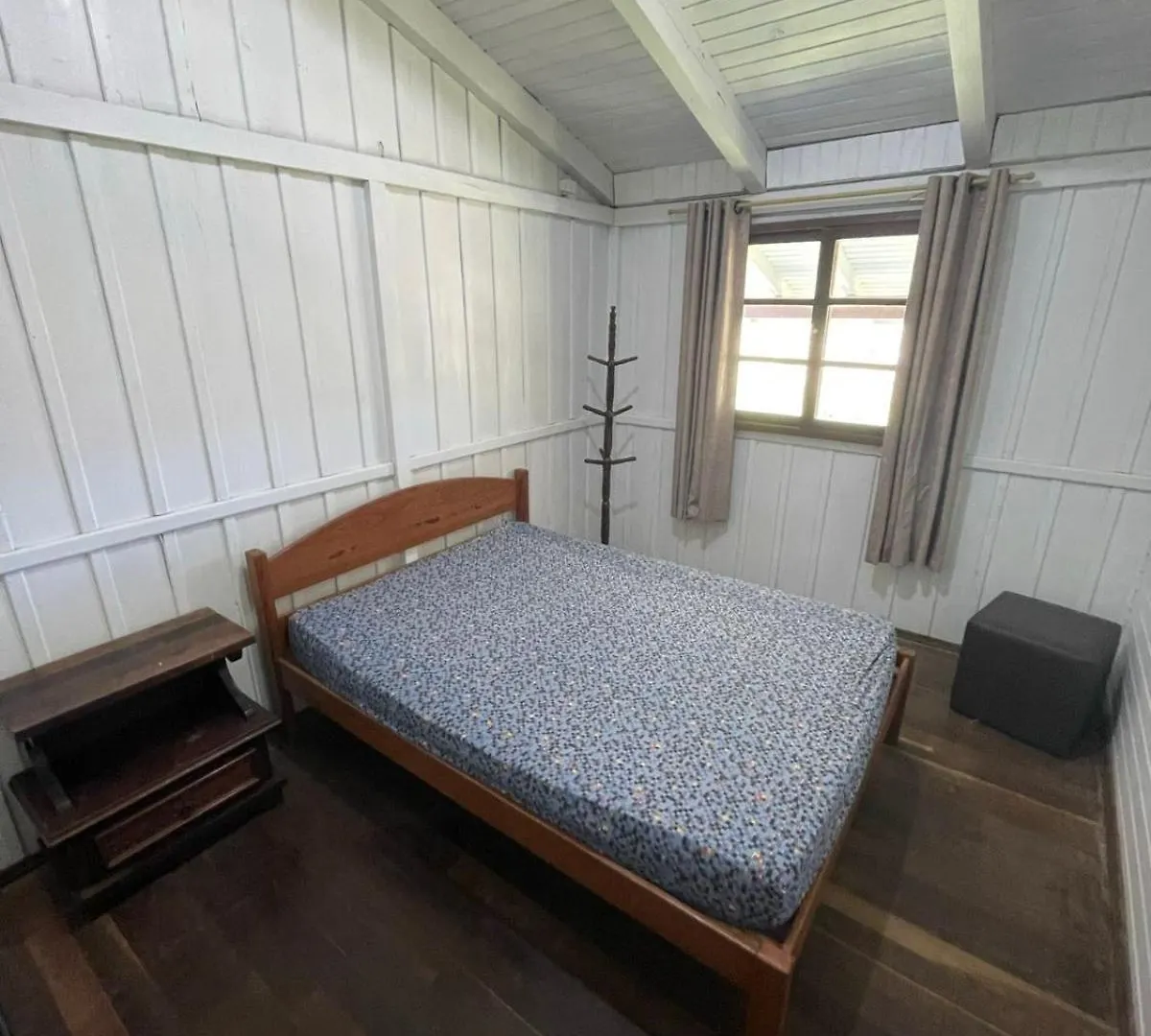 Nossa Casa Com Muito Verde No Rosa إيمبيتوبا بيت للعطل