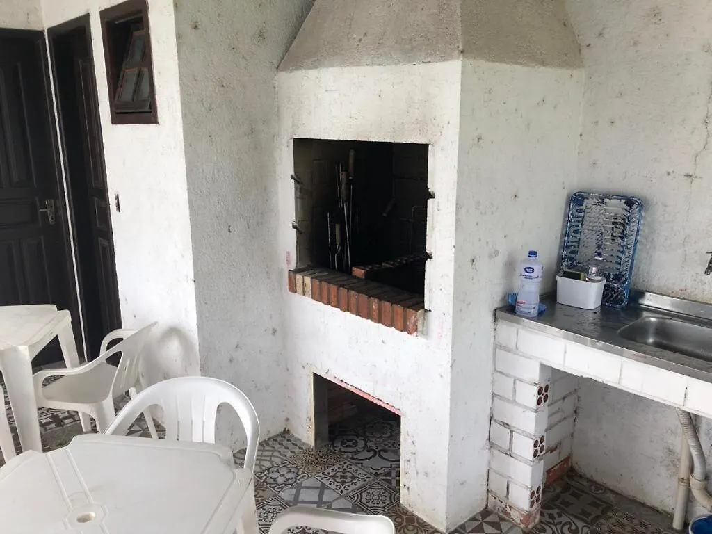 Nossa Casa Com Muito Verde No Rosa إيمبيتوبا 0*,