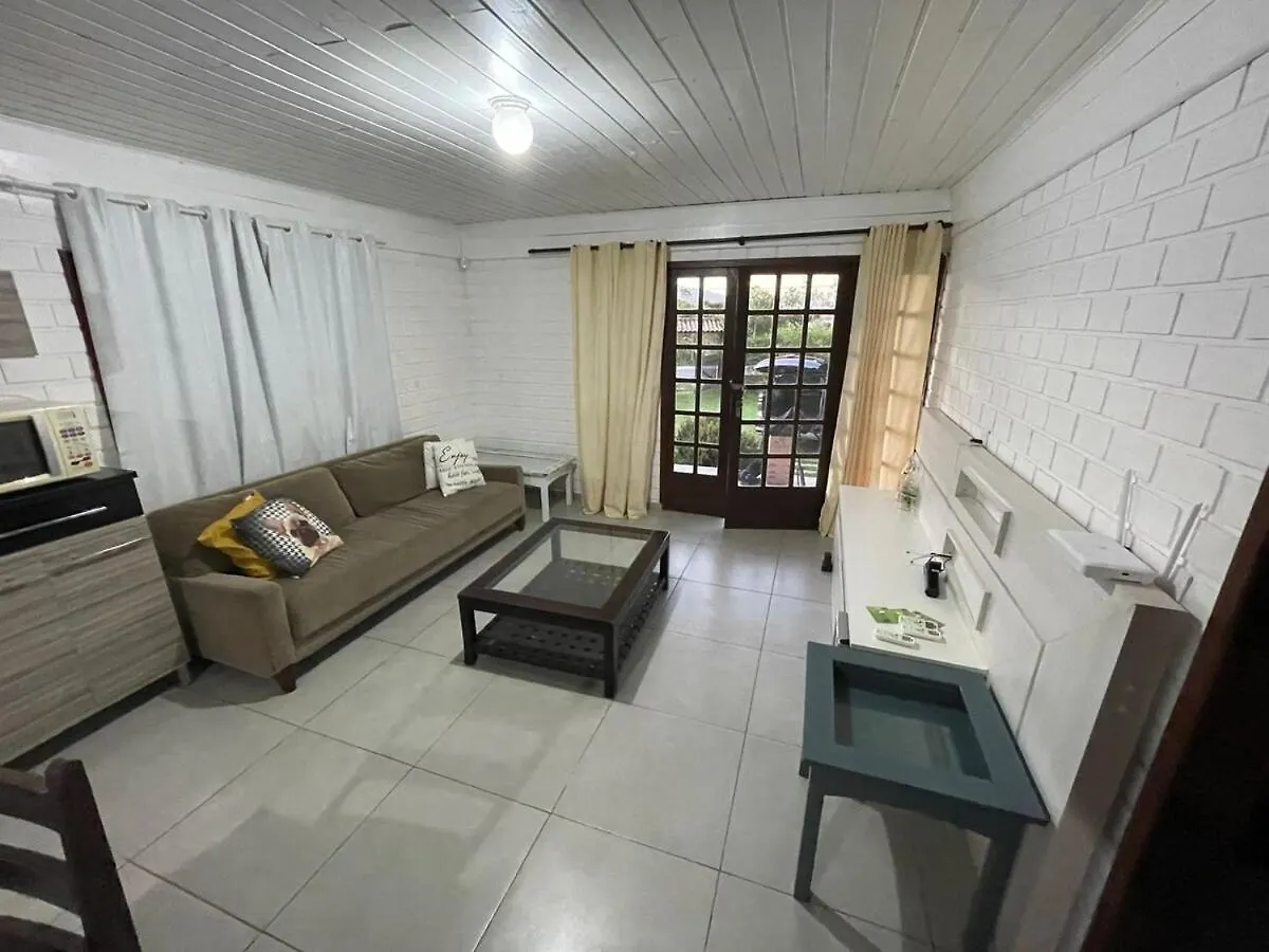 Casa de Férias Nossa Casa Com Muito Verde No Rosa Imbituba